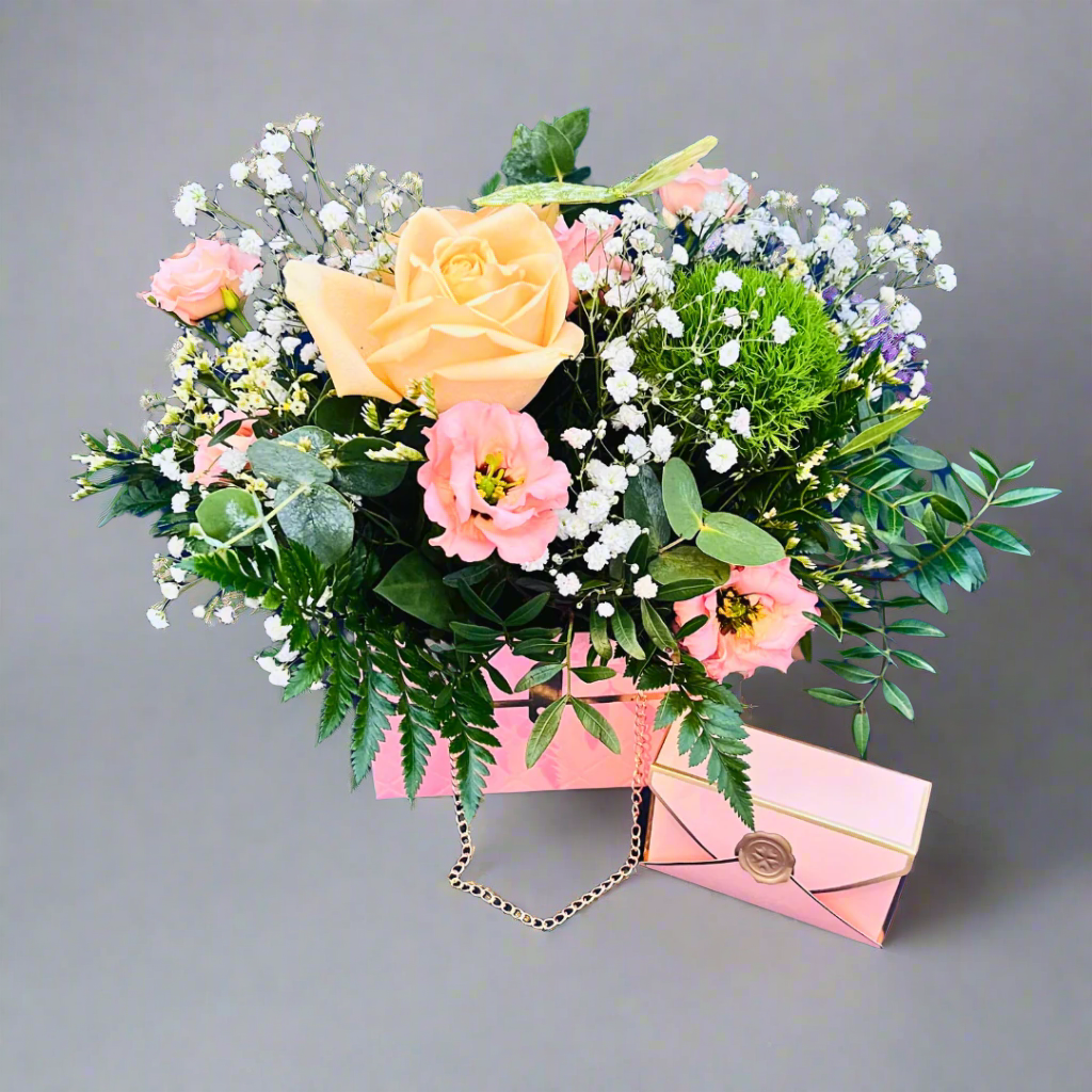 Rose Bouquet  box With Chocolate