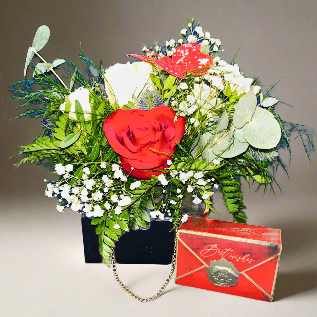 Rose Bouquet  box With Chocolate